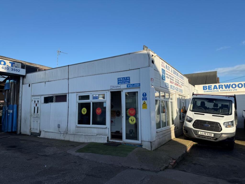 Additional image 2 of 278-280 Bearwood Road, Smethwick, B66 4HT