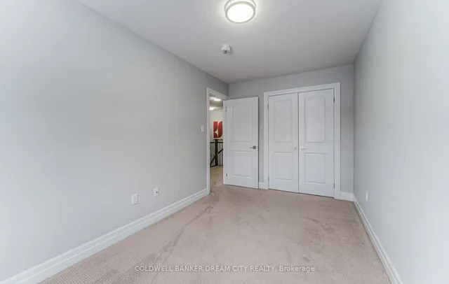 Additional image 25 of 48 Fourth Ave