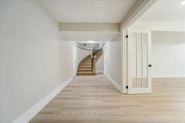 Additional image 13 of 6 Clementview Crt