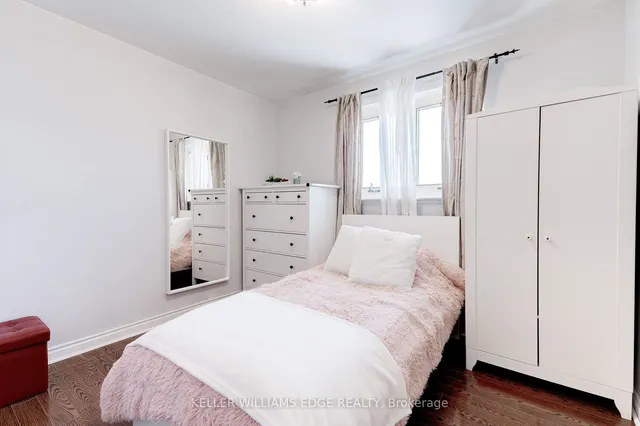 Additional image 19 of 31 Tinton Cres