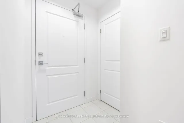 Additional image 8 of 125 Shoreview Pl Unit 509