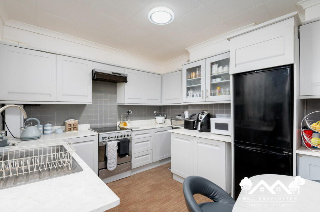 Additional image 9 of Blackburn Road, Darwen, BB3