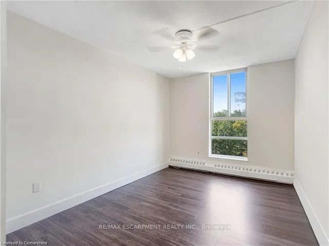 Additional image 33 of 1966 Main St Unit 1106