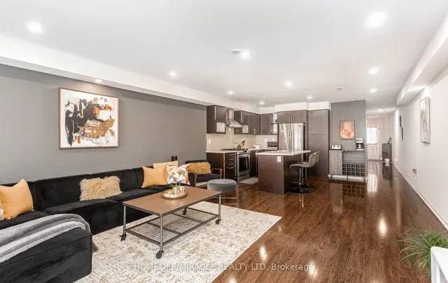 Additional image 11 of 30 Golden Springs Dr