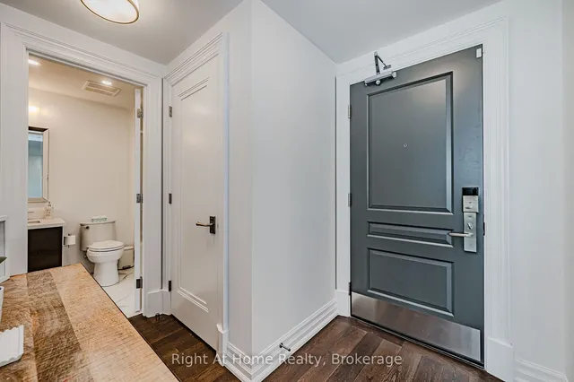 Additional image 8 of 2060 LAKESHORE Rd Unit 802