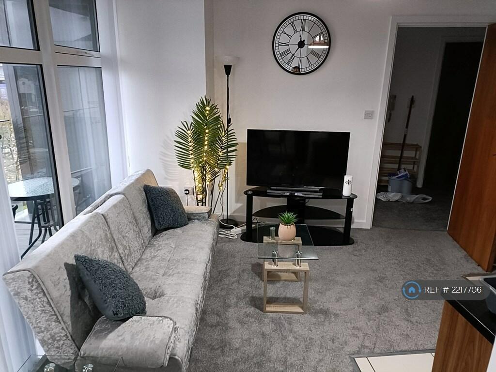 Additional image 7 of The Gatehaus, Bradford, BD1