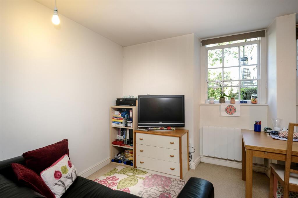 Additional image 5 of Ladymead House, Walcot Street