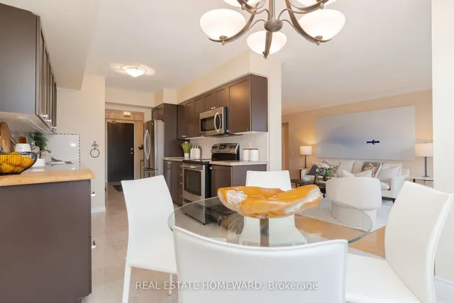 Additional image 16 of 388 Bloor St Unit 203