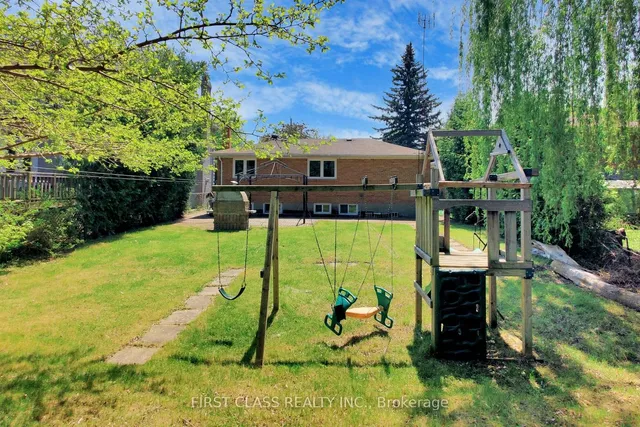 Additional image 34 of 204 Pemberton Ave