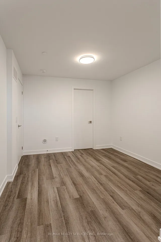 Additional image 14 of 185 Veterans Dr Unit 3