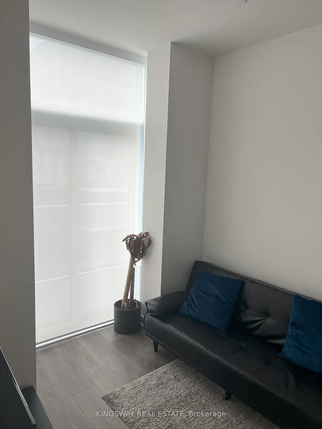 Additional image 16 of 195 Redpath Ave Unit PH12