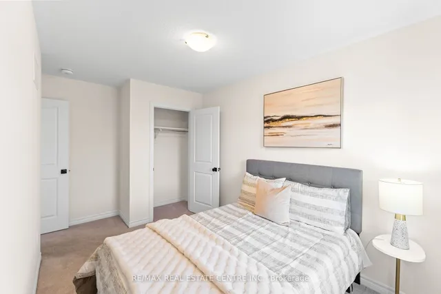 Additional image 28 of 16 Arcola St