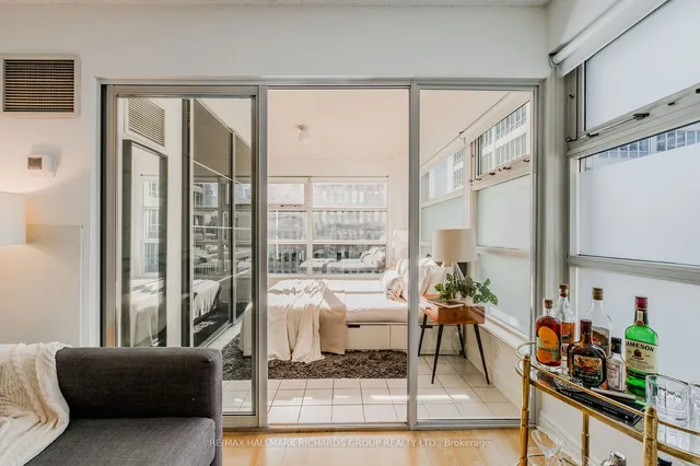 Additional image 12 of 50 Lombard St Unit 804