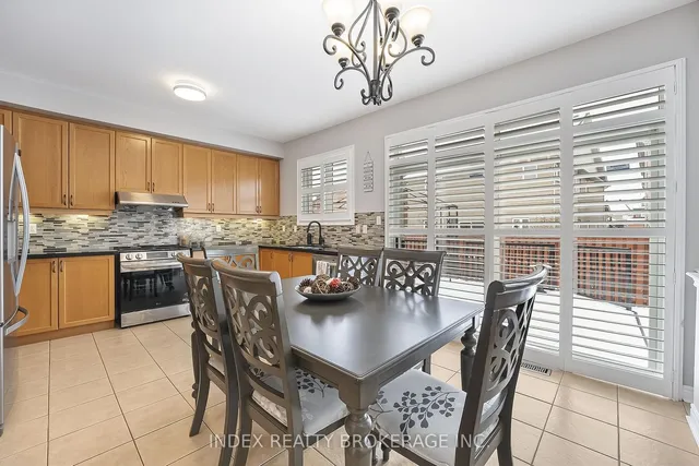 Additional image 8 of 33 Timberwolf Rd