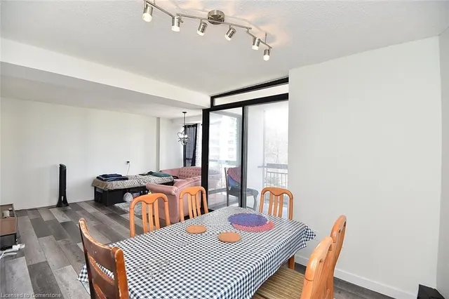 Additional image 29 of 150 Charlton Ave Unit 504