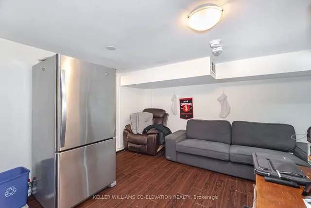 Additional image 30 of 310 Silverthorn Ave