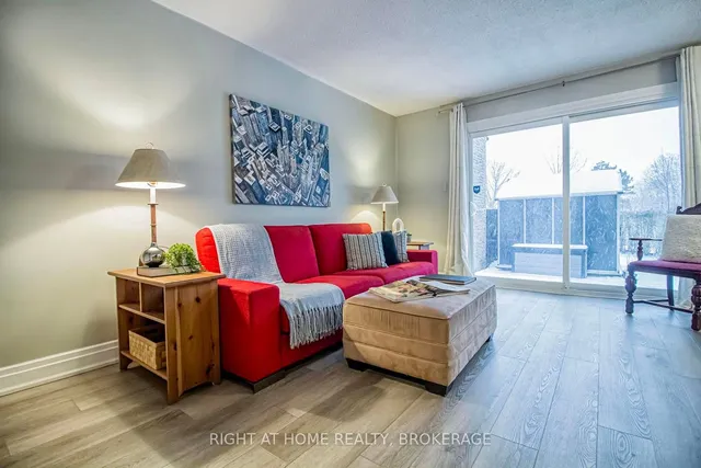 Additional image 7 of 46 L'Amoreaux Dr