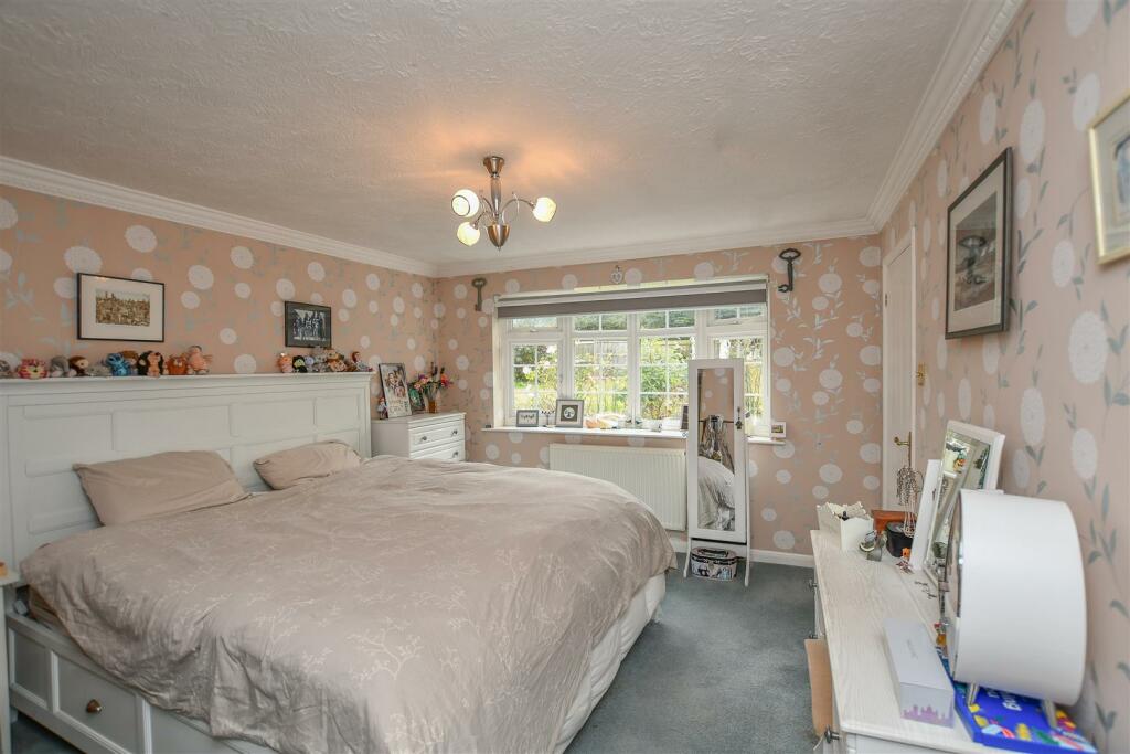 Additional image 14 of Sleapshyde, Smallford, St Albans, AL4