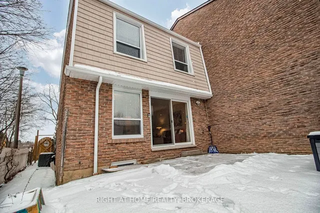 Additional image 29 of 46 L'Amoreaux Dr