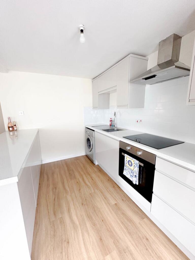 Additional image 8 of High Street, Shepton Mallet