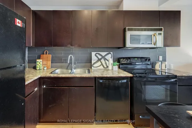 Additional image 6 of 38 Niagara St Unit 711