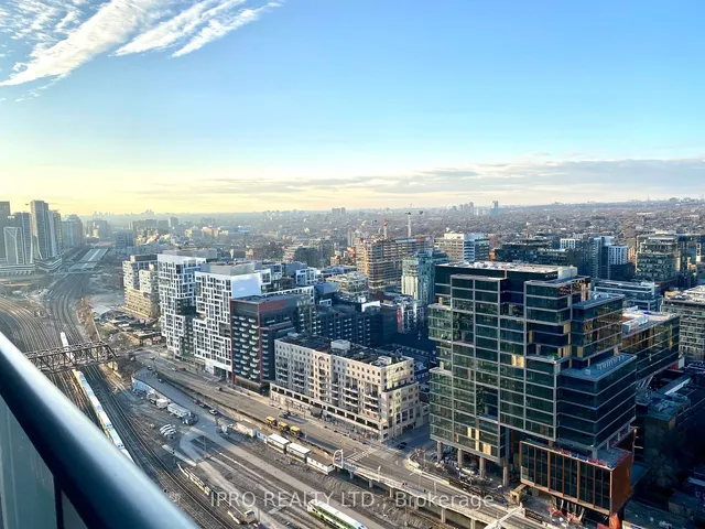 Additional image 14 of 15 Iceboat Terr Unit 3802