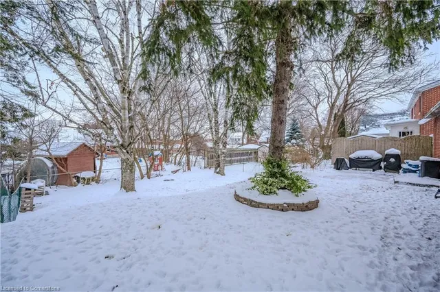 Additional image 41 of 586 Weber St