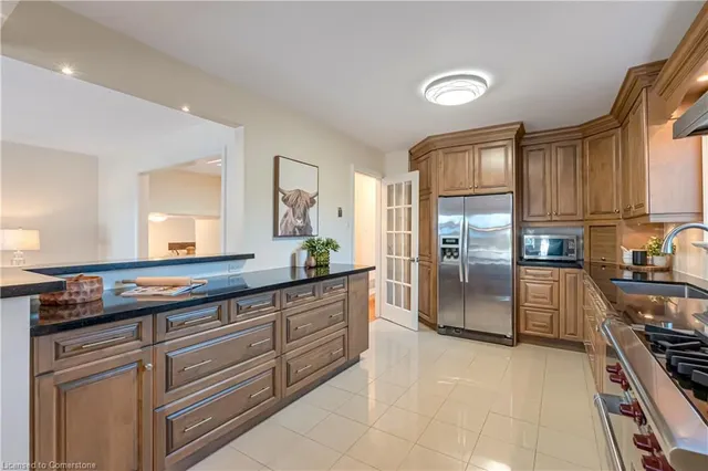 Additional image 34 of 15 Laurendale Ave