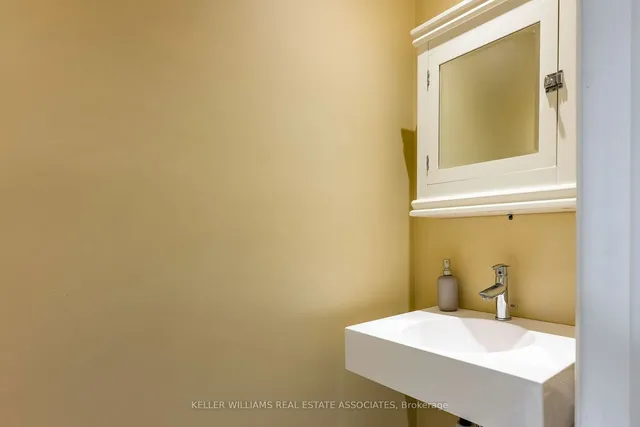 Additional image 17 of 31 Harmsworth Ave