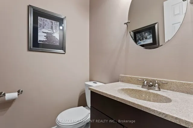 Additional image 6 of 79 Braeheid Ave Unit 16