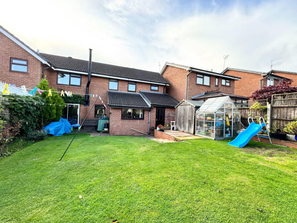 Additional image 17 of Longfellow Close, Redditch, B97 5HN