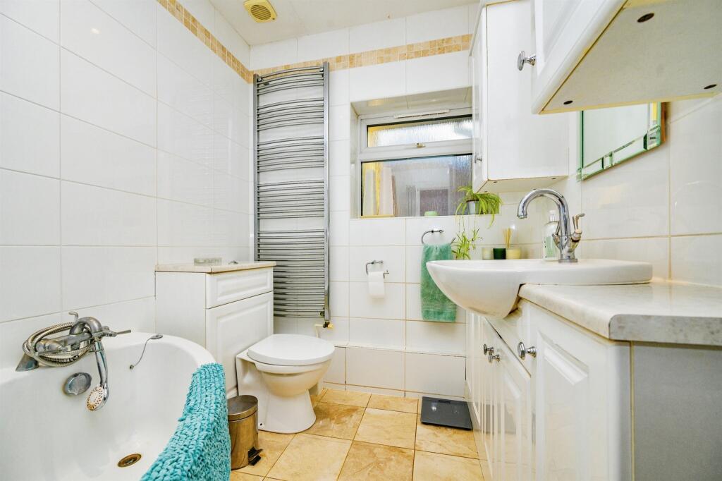 Additional image 13 of Birch Way, London Colney, St. Albans