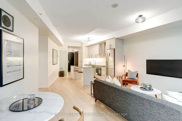 Additional image 10 of 51 East Liberty St Unit 1207