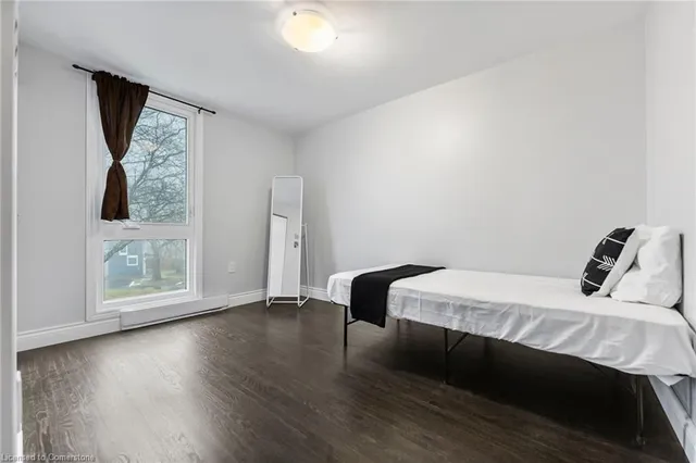 Additional image 18 of 25 Britten Close Unit A20