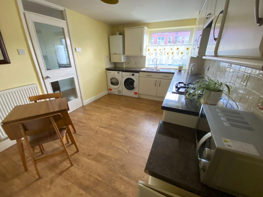 Additional image 6 of High Street, Henley in Arden, B95 5AQ