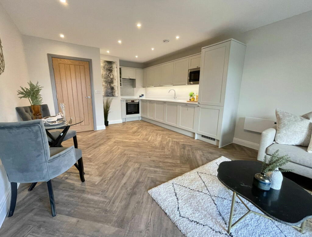 Additional image 6 of OAK TREE PLACE - New Apartments