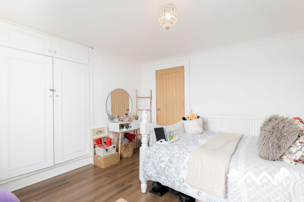 Additional image 19 of Blackburn Road, Darwen, BB3