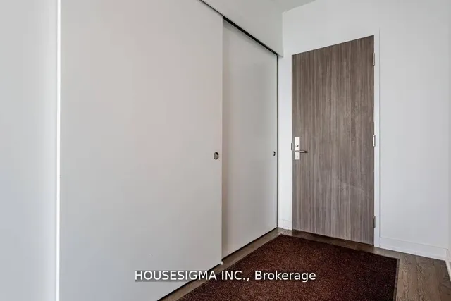Additional image 11 of 185 Roehampton Ave Unit 3406
