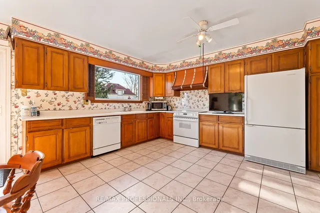 Additional image 12 of 138 Perry Cres