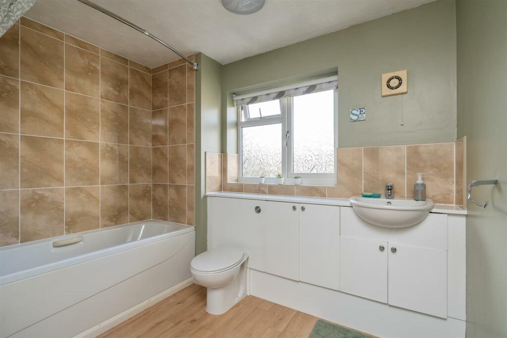 Additional image 17 of Oakhall Drive, Dorridge, Solihull