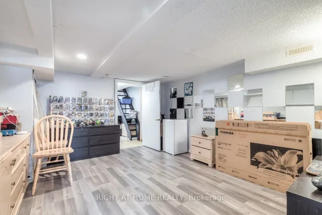 Additional image 20 of 30 Curzon St