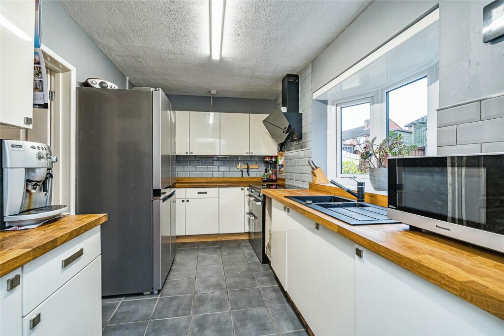 Additional image 6 of Timbertree Crescent, Cradley Heath, West Midlands, B64