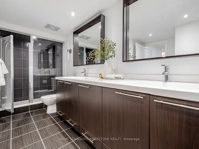 Additional image 23 of 7 OAKBURN Cres Unit TH17