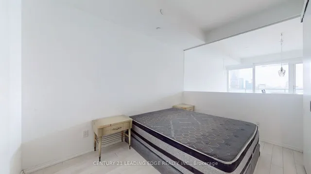 Additional image 11 of 197 Yonge St Unit 1710