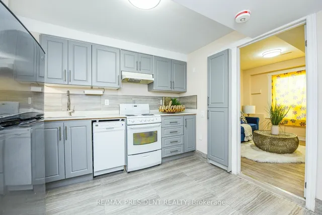 Additional image 12 of 23 Myrtle Ave