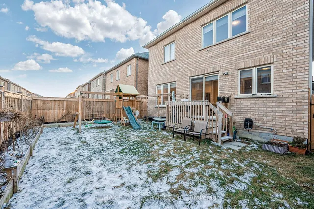 Additional image 39 of 5 Sinatra St