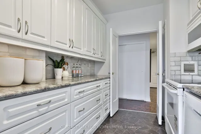 Additional image 16 of 21 Dale Ave Unit 845