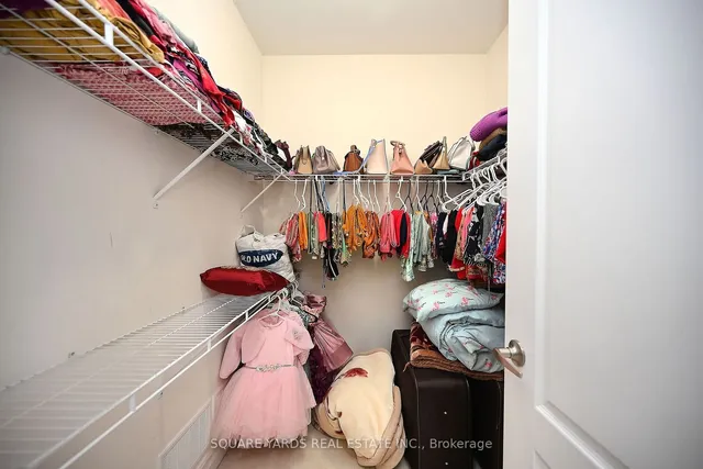 Additional image 19 of 19 Cloverhaven Rd