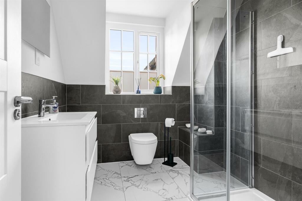 Additional image 16 of Codicote Road, Welwyn