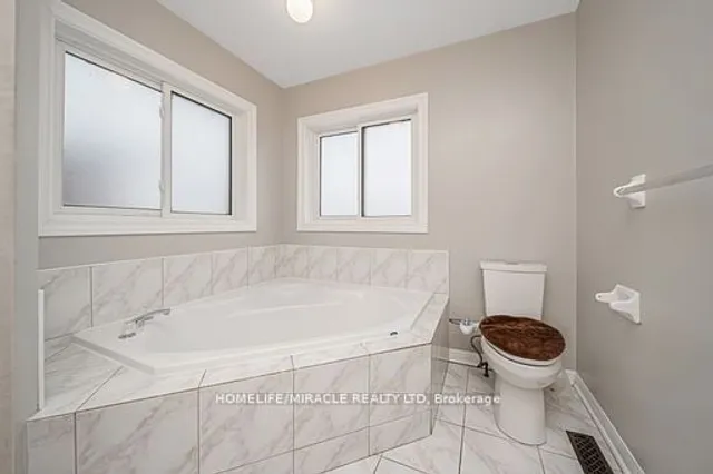 Additional image 7 of 26 National Cres